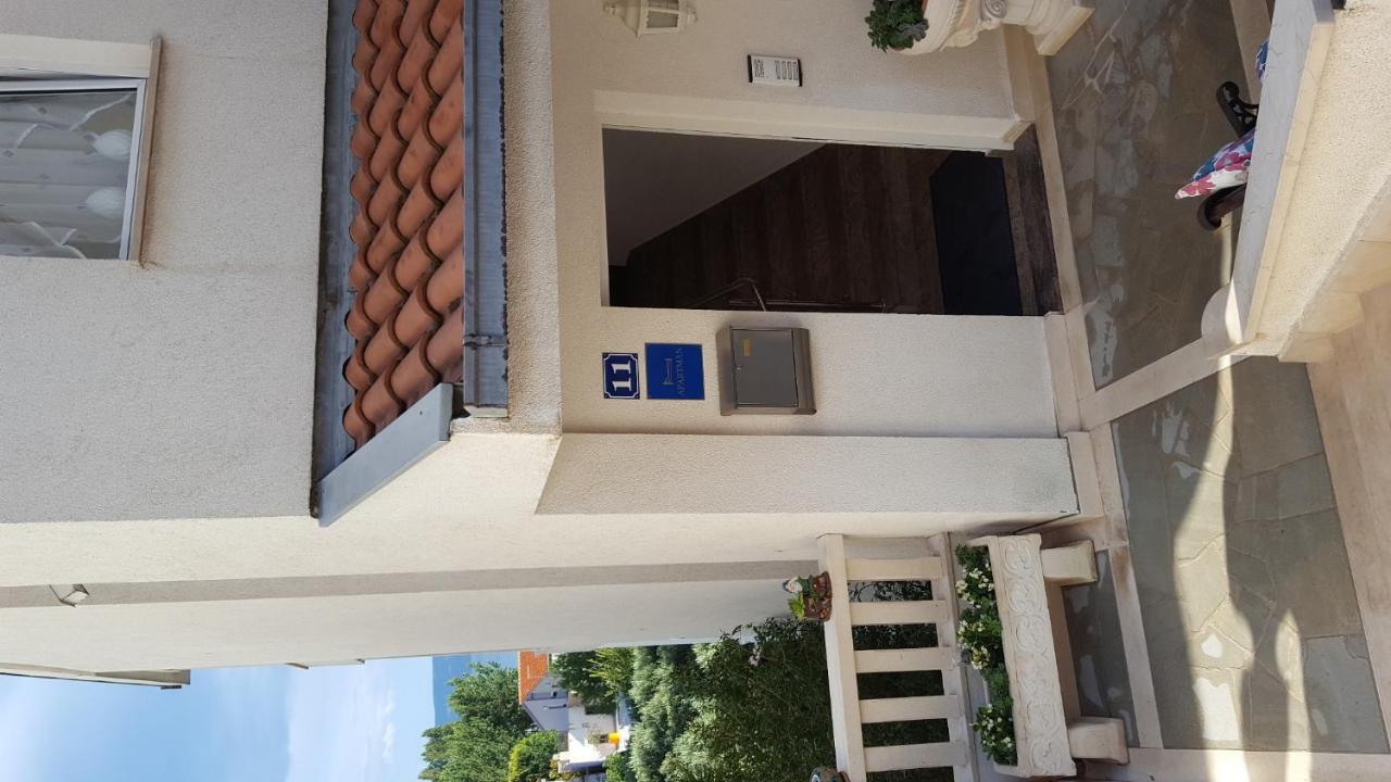 Apartments Galic Omiš Εξωτερικό φωτογραφία